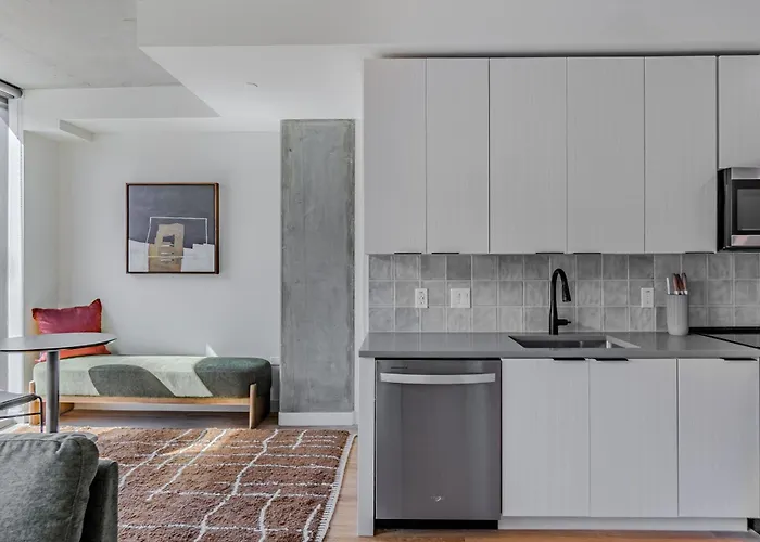 Sentral Sol Modern Phoenix