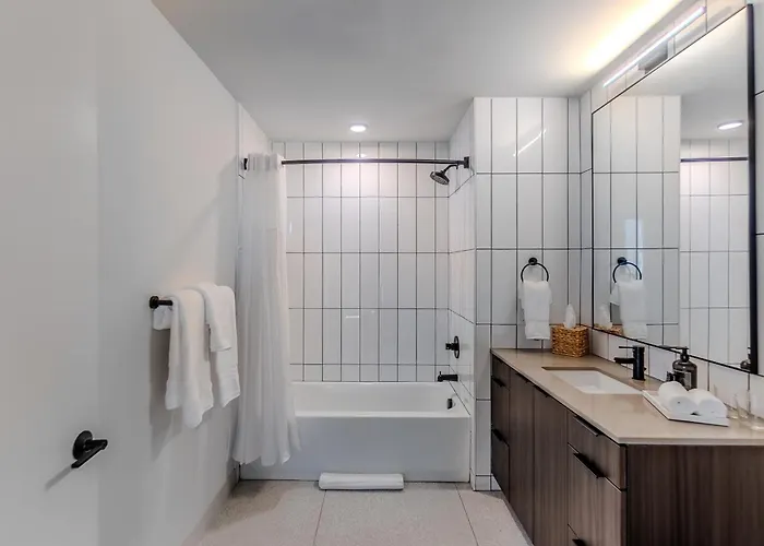 Hotel Sentral Sol Modern